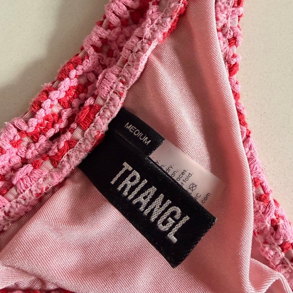 Trinagl Swimwear Vinca Alina Crochet Triangle Bikini Set in Pink/Red - Picture 3 of 5